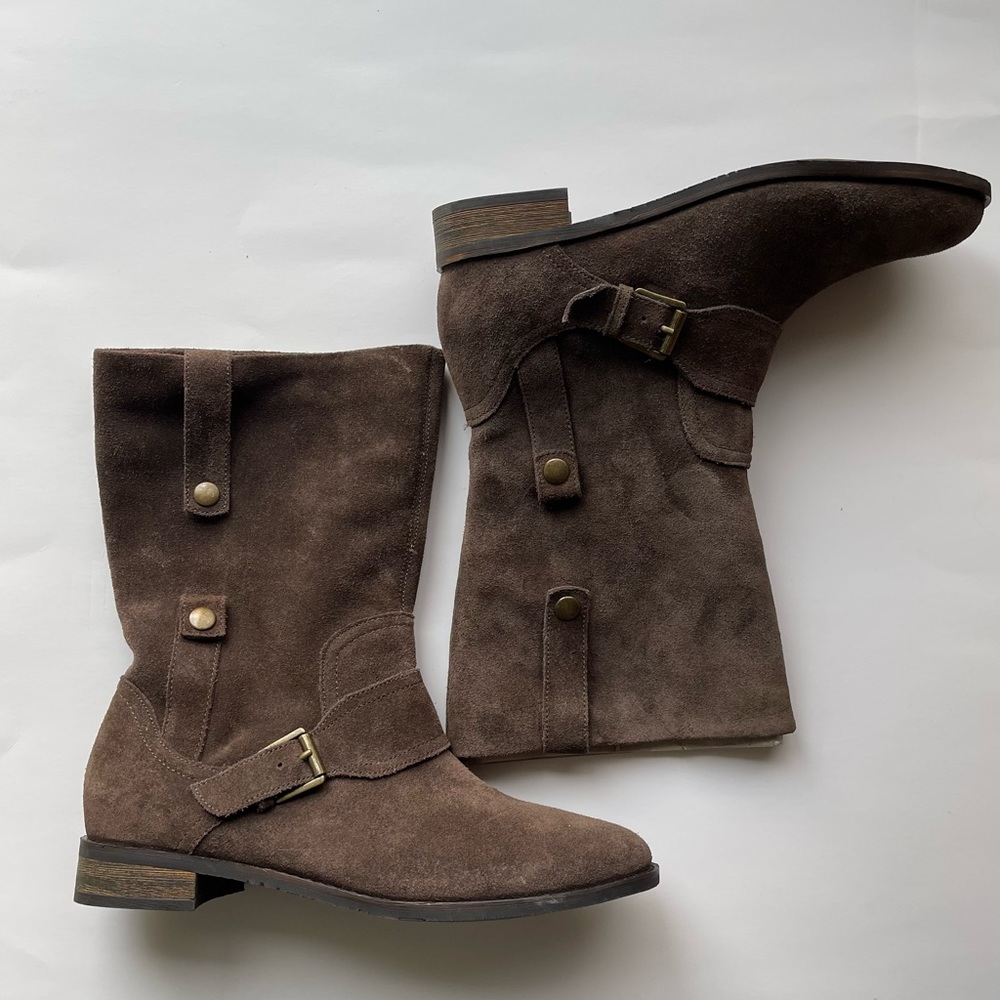 Clark’s suede boots